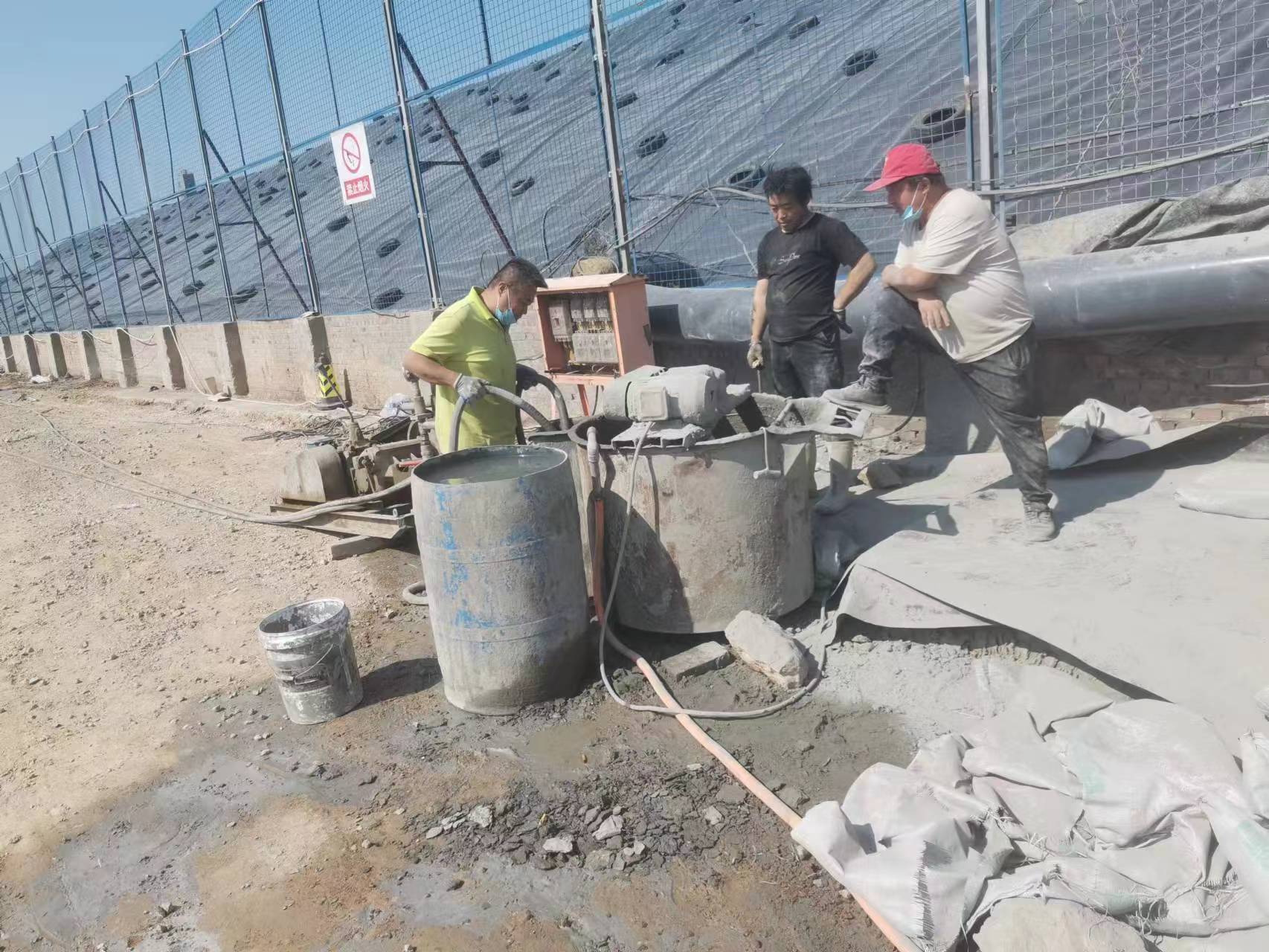 白茅湖农场袖阀管注浆